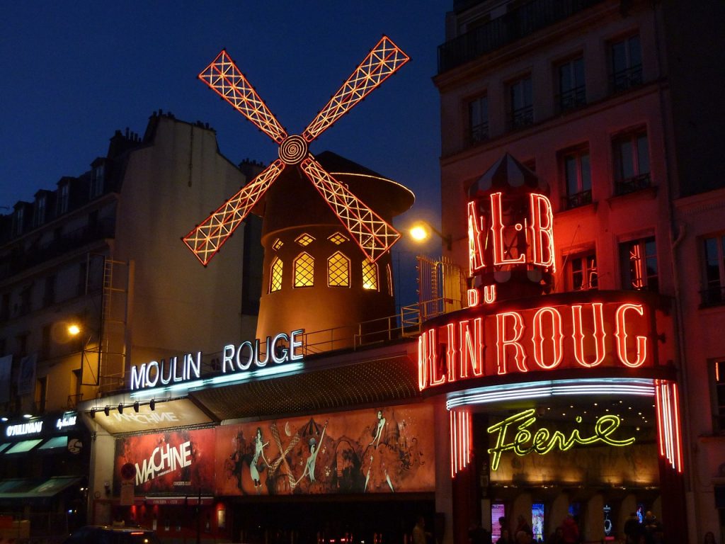 moulin-rouge-392147_1280